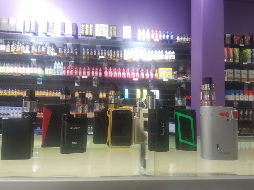 Vaporizer Store «Smoke Spot Smoke Shop», reviews and photos, 24424 Hawthorne Blvd, Torrance, CA 90505, USA