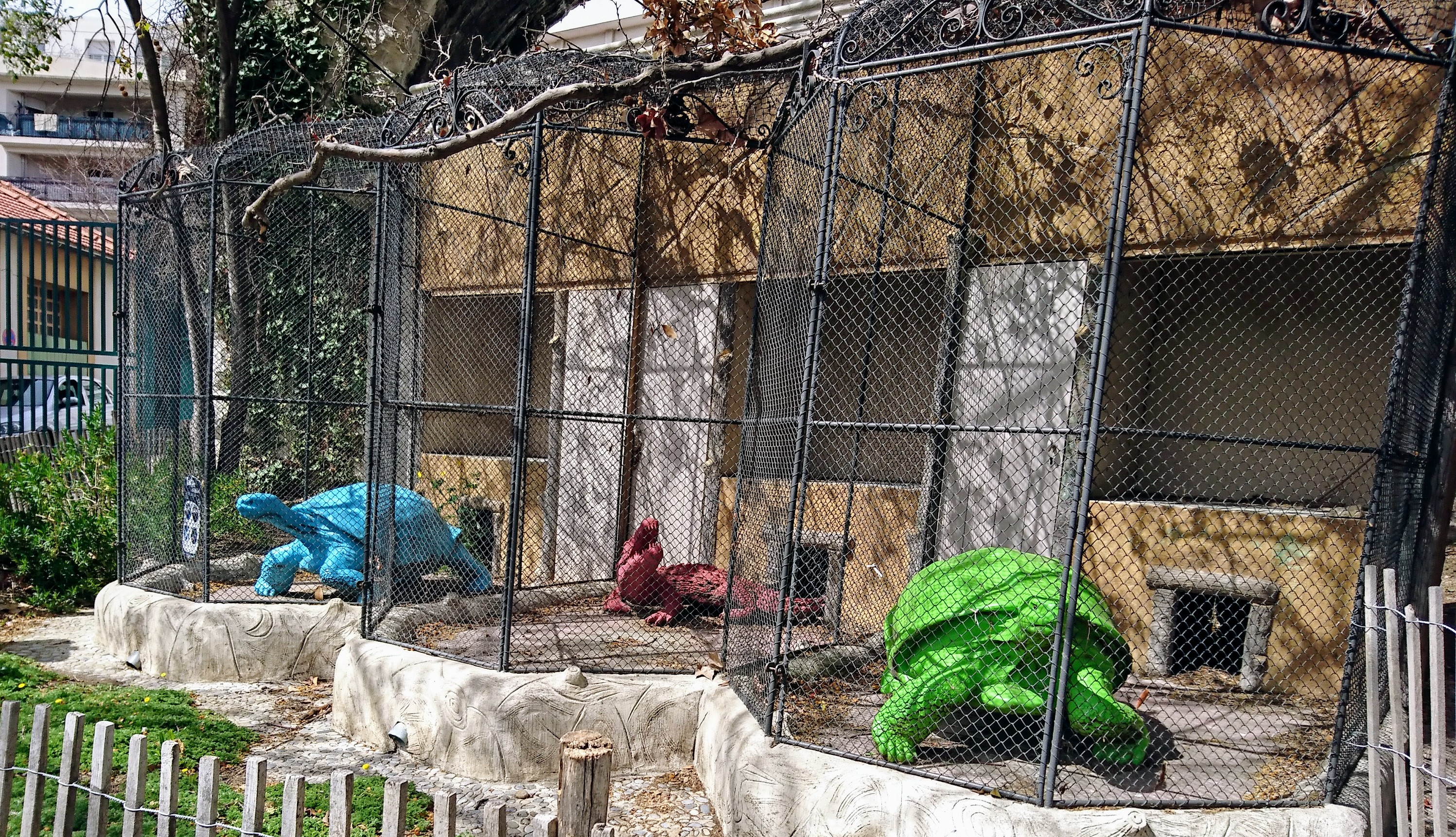 Photo n° 9 de l'avis de VILLENEUVE.y fait le 02/04/2018 à 14:24