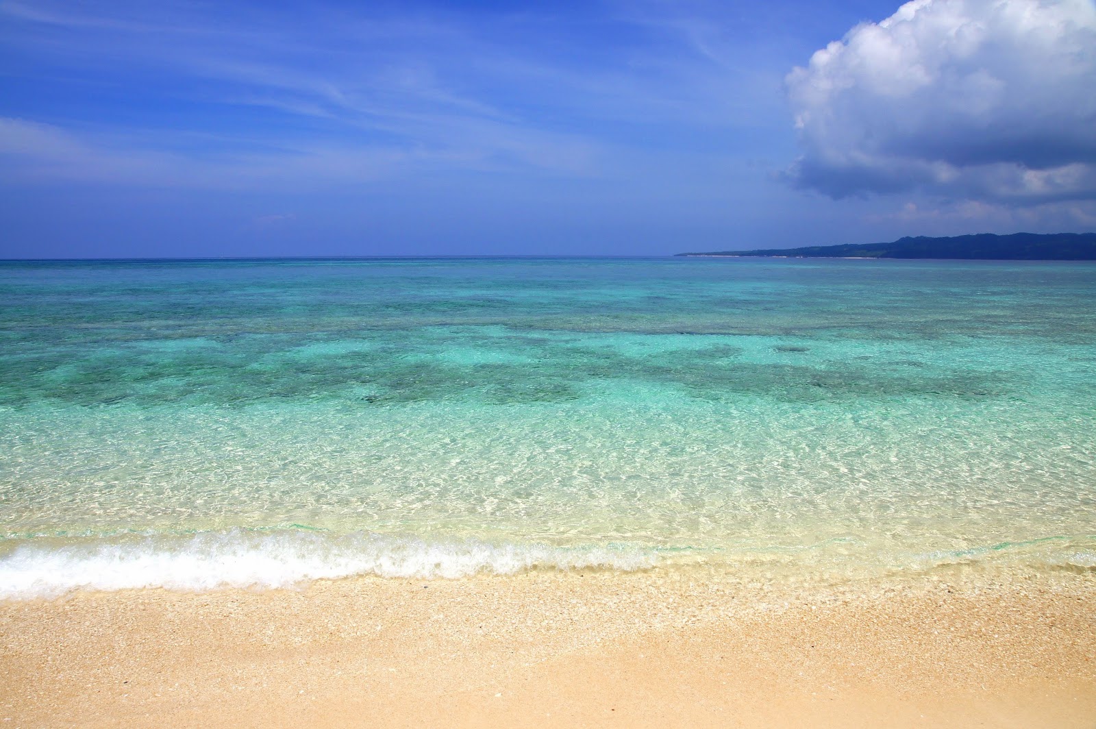 Puka Shell Beach'in fotoğrafı ve yerleşim