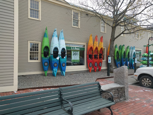  «L.L. Bean», reviews and photos, 8 Glen Rd, West Lebanon, NH 03784, USA