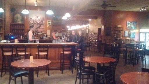 Wine Bar «Wine Guyz», reviews and photos, 122 King St, La Crosse, WI 54601, USA