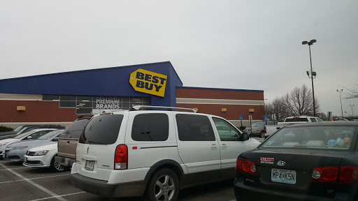 Electronics Store «Best Buy», reviews and photos, 5651 S Service Rd, St Peters, MO 63376, USA
