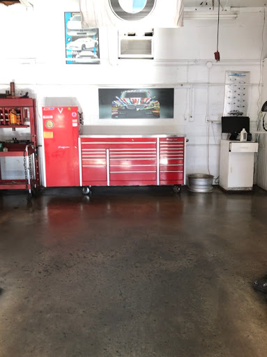 Auto Repair Shop «Blueridge Motor Works Inc.», reviews and photos, 1127 River Rd, Charlottesville, VA 22901, USA