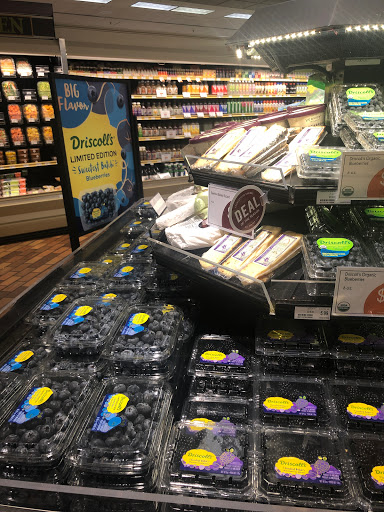 Grocery Store «Lunds & Byerlys St. Louis Park», reviews and photos, 3777 Park Center Blvd, St Louis Park, MN 55416, USA