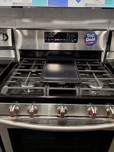 Electronics Store «Best Buy», reviews and photos, 2833 W Ridge Rd, Rochester, NY 14626, USA