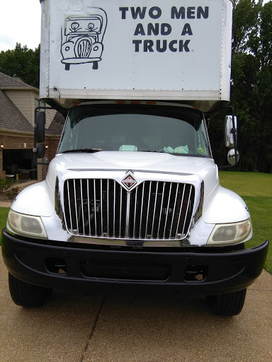 Moving and Storage Service «Two Men and a Truck», reviews and photos, 3560 Sky Harbor Cove, Memphis, TN 38118, USA