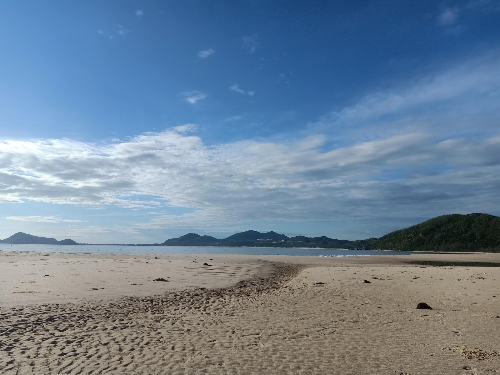 Photo of Xuan Thinh Beach with long bay