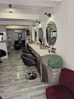 Colore Line Coiffure à La Valette-du-Var
