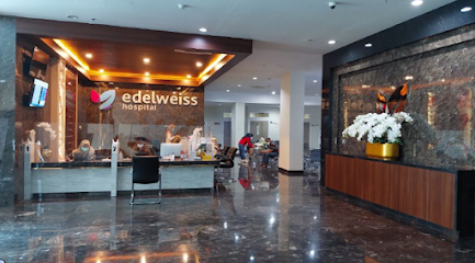 dr. Endang Suherlan, Sp.THT-KL - Edelweiss Hospital