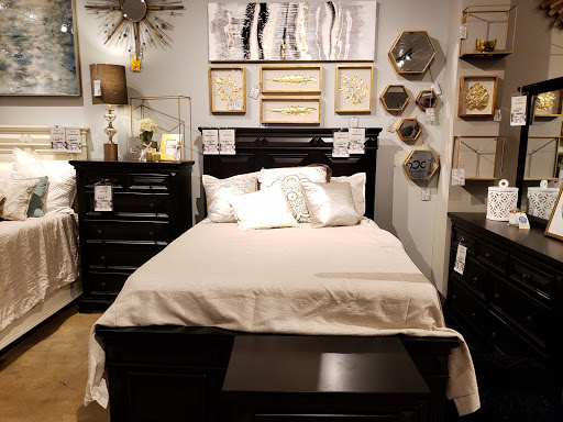 Furniture Store «American Factory Direct Furniture», reviews and photos, 9555 Airline Hwy, Baton Rouge, LA 70815, USA