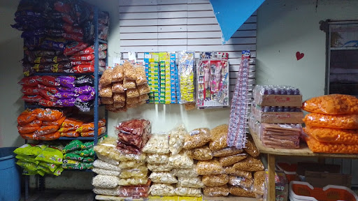 Dulceria Gemes en Loma Grande