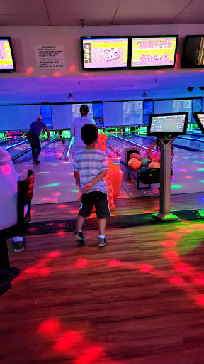 Bowling Alley «Spare Time Clifton Park», reviews and photos, 1668 U.S. 9, Clifton Park, NY 12065, USA