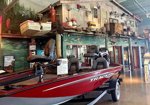 Sporting Goods Store «Bass Pro Shops», reviews and photos, 10000 Bass Pro Blvd, Rossford, OH 43460, USA