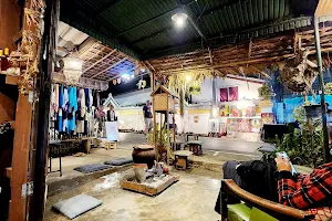 Malamong Art Cafe image