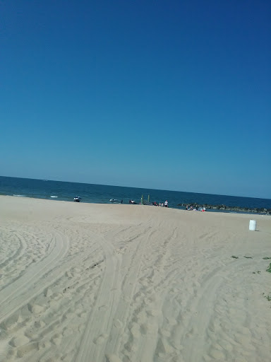 Water Sports Equipment Rental Service «Great White Water Sports», reviews and photos, 1000 E Ocean View Ave, Norfolk, VA 23503, USA