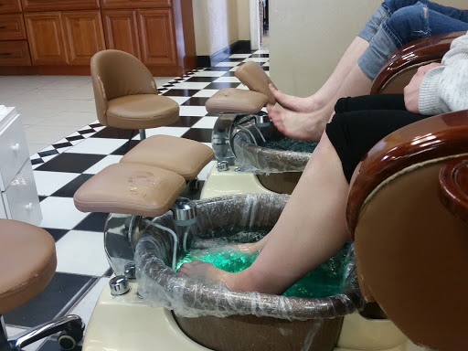 Shopping Mall «The Vineyard Shopping Center», reviews and photos, 782 W Kettleman Ln, Lodi, CA 95240, USA