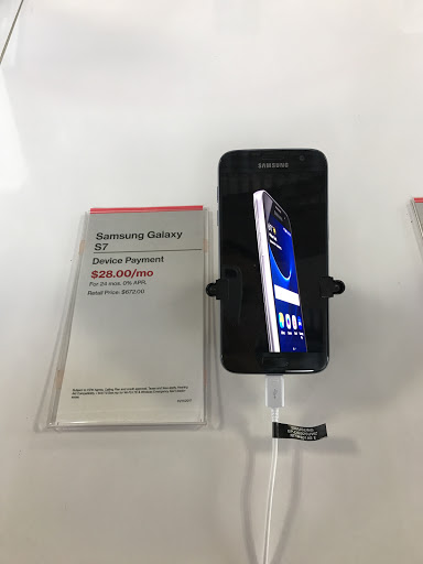 Cell Phone Store «Madison Verizon Wireless», reviews and photos, 28 Durham Rd, Madison, CT 06443, USA