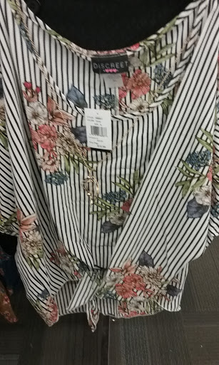 Outlet Store «VF Outlet», reviews and photos, 6401 Marana Center Blvd #213, Tucson, AZ 85742, USA