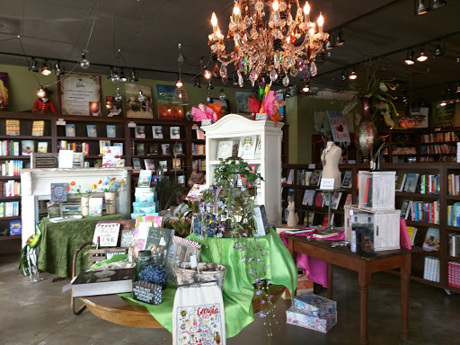 Book Store «FoxTale Book Shoppe», reviews and photos, 105 E Main St, Woodstock, GA 30188, USA