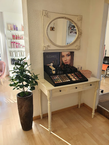 Rezensionen über Beauty Lounge Baden Sonia Ievoli in Baden - Friseursalon