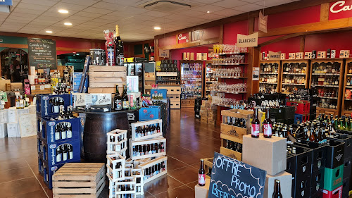 Magasin de vins et spiritueux V and B Caudan Caudan