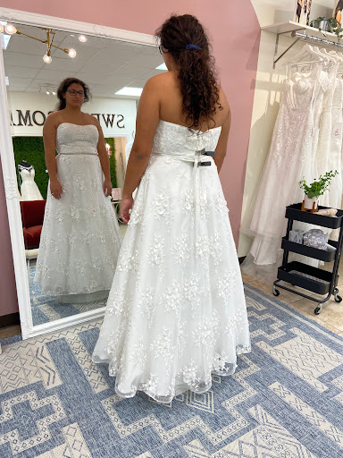 Bridal Shop «Sweet Romance Bridal Boutique», reviews and photos, 12121 Westheimer Rd #102, Houston, TX 77077, USA