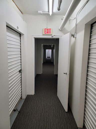 Extra Space Storage image