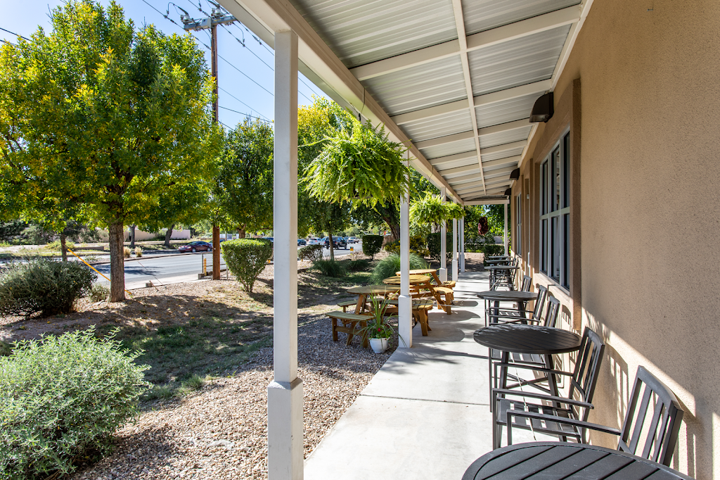 Kickstand Cafe 87114