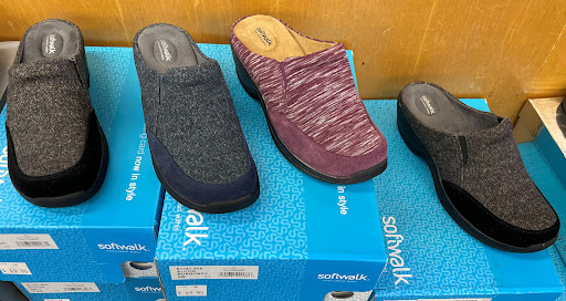 Shoe Store «Pix Shoes of Louisville», reviews and photos, 201 S Preston St, Louisville, KY 40202, USA