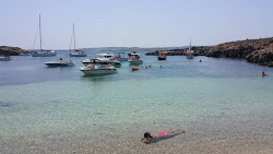 Foto von Cala'n Tosqueta mit kleine bucht