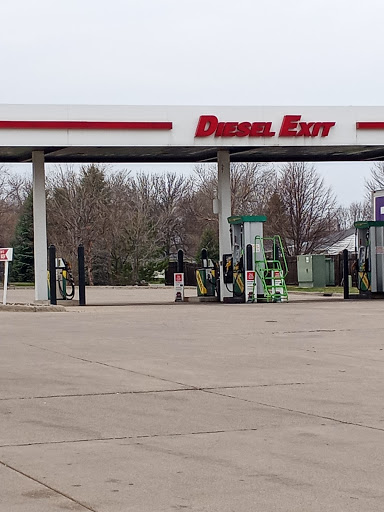 Convenience Store «Kwik Trip #330», reviews and photos, 104 Aspen Ln N, Belle Plaine, MN 56011, USA