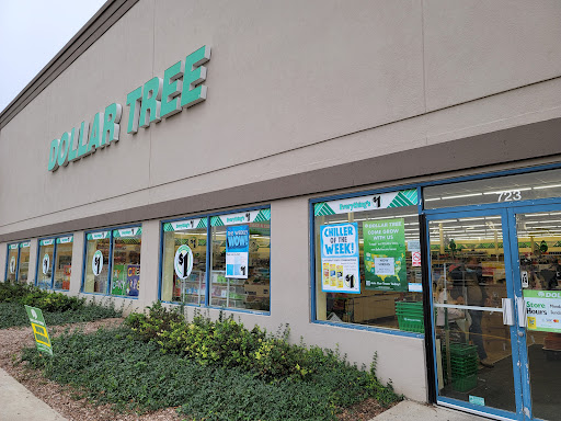 Dollar Store «Dollar Tree», reviews and photos, 723 W State Rte 22, Lake Zurich, IL 60047, USA