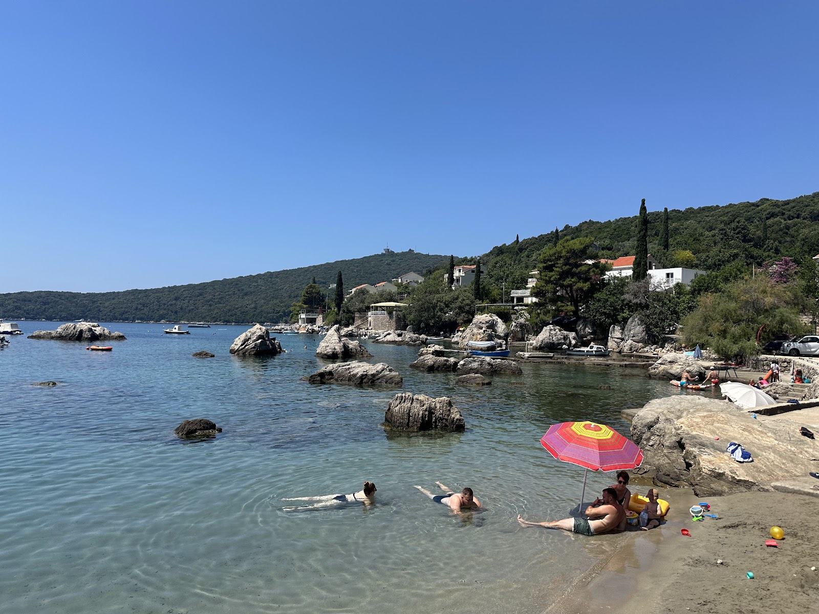 Mikas Molunat Beach'in fotoğrafı çok temiz temizlik seviyesi ile