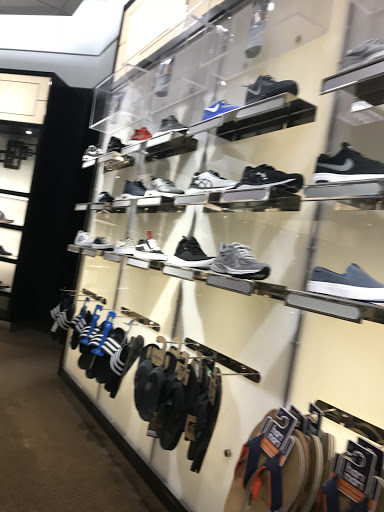 Department Store «Nordstrom Kenwood Towne Centre», reviews and photos, 7801 Montgomery Rd, Cincinnati, OH 45236, USA