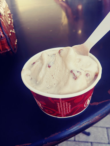 Ice Cream Shop «Cold Stone Creamery», reviews and photos, 1615 Town Center Dr, Lakeland, FL 33803, USA
