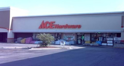 Hardware Store «Roselle Ace Hardware», reviews and photos, 821 E Nerge Rd, Roselle, IL 60172, USA