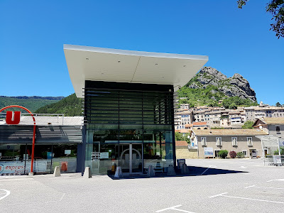 U Express à Serres