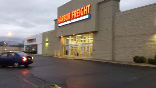 Hardware Store «Harbor Freight Tools», reviews and photos, 395 Westgate Dr, Brockton, MA 02301, USA