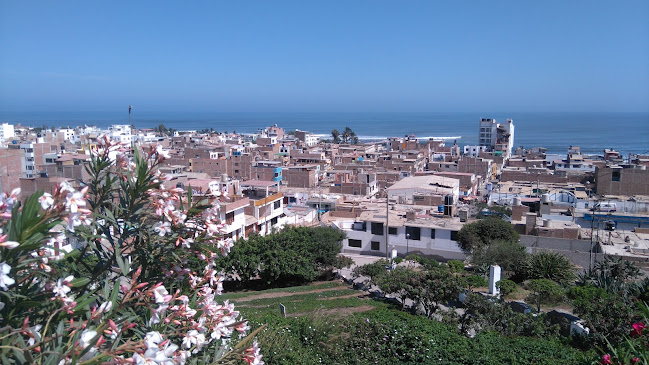 Santuario de la Virgen de la Candelaria del Socorro de Huanchaco - Iglesia