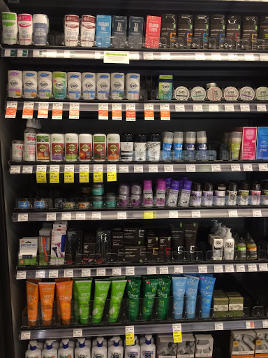 Grocery Store «Whole Foods Market», reviews and photos, 4944 Shelbyville Rd, Louisville, KY 40207, USA