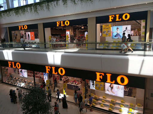 FLO Antalya Migros AVM Mağazası