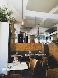 Atmosphère du Restaurant français Caillebotte Bistrot Gourmand à Paris - n°6