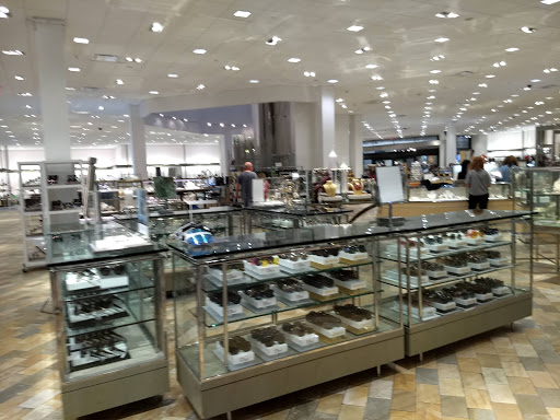 Clothing Store «Neiman Marcus», reviews and photos, 9700 Collins Ave, Bal Harbour, FL 33154, USA