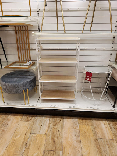 Shopping Mall «Oakdale Village Shopping Center», reviews and photos, 8301 3rd St N, St Paul, MN 55128, USA