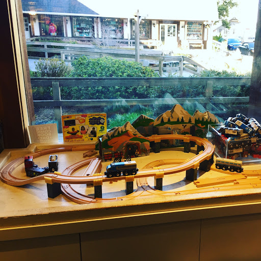 Toy Store «Voyages Toys, Comics, & Games», reviews and photos, 172 N Hemlock St # 6, Cannon Beach, OR 97110, USA