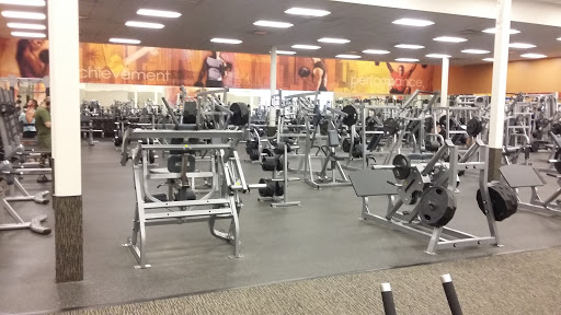 Gym «LA Fitness», reviews and photos, 411 Barnum Avenue Cutoff, Stratford, CT 06614, USA