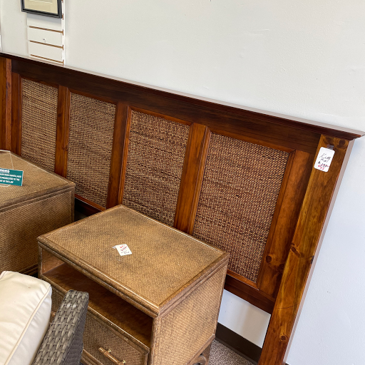 Thrift Store «Tambourine Resale Shop», reviews and photos, 1619 10th Ave, Vero Beach, FL 32960, USA