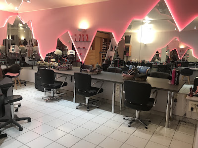 Carnaby Coiffure à Saint-Avold
