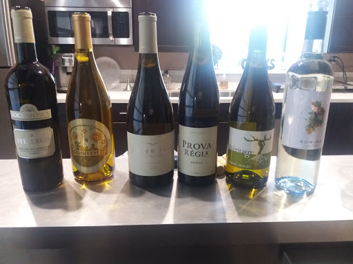 Wine Store «Wine of the Month Club», reviews and photos, 123 W Pomona Ave, Monrovia, CA 91016, USA