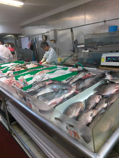 Asian Grocery Store «Thien Loi Hoa Supermarket», reviews and photos, 1199 E 12th St, Oakland, CA 94606, USA